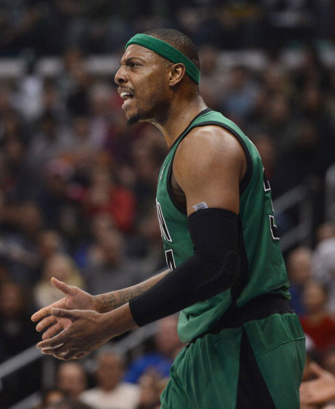 篮网遭遇伤病侵袭 波特因伤缺战76人 萨拉夫复出在即（篮网伤情再起：波特缺席战76人，萨拉夫即将回归）