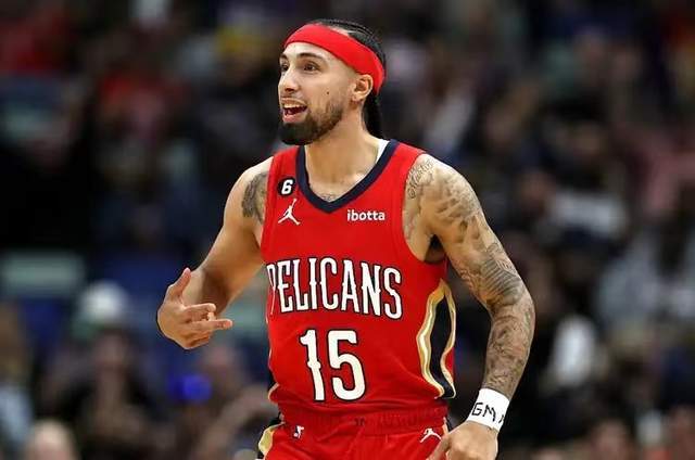 加拉：切尔西应该签下奥斯梅恩，他能带领蓝军重回巅峰（加拉力荐切尔西签下奥斯梅恩：他可助蓝军重返巅峰）