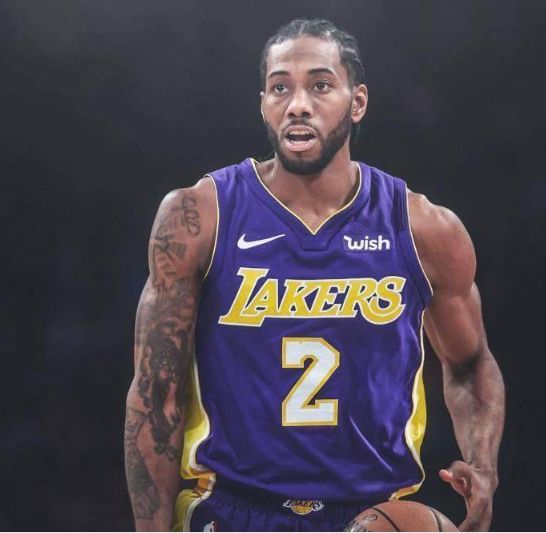 热议U22男足输越南：五后卫+偏哨都输了，非要国际日去忙全运（U22国足负越南引热议：五后卫保守难奏效，疑似偏哨也难救场，国际比赛日仍分心全运会）