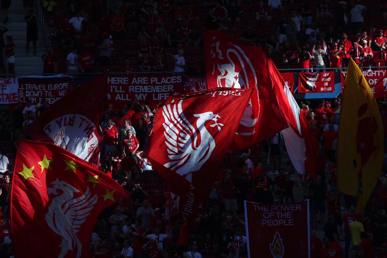 火箭大胜太阳，杜兰特28分8助、阿门31分、谢泼德状态不佳！（火箭轻取太阳：杜兰特28分8助，阿门轰31分，谢泼德表现低迷）