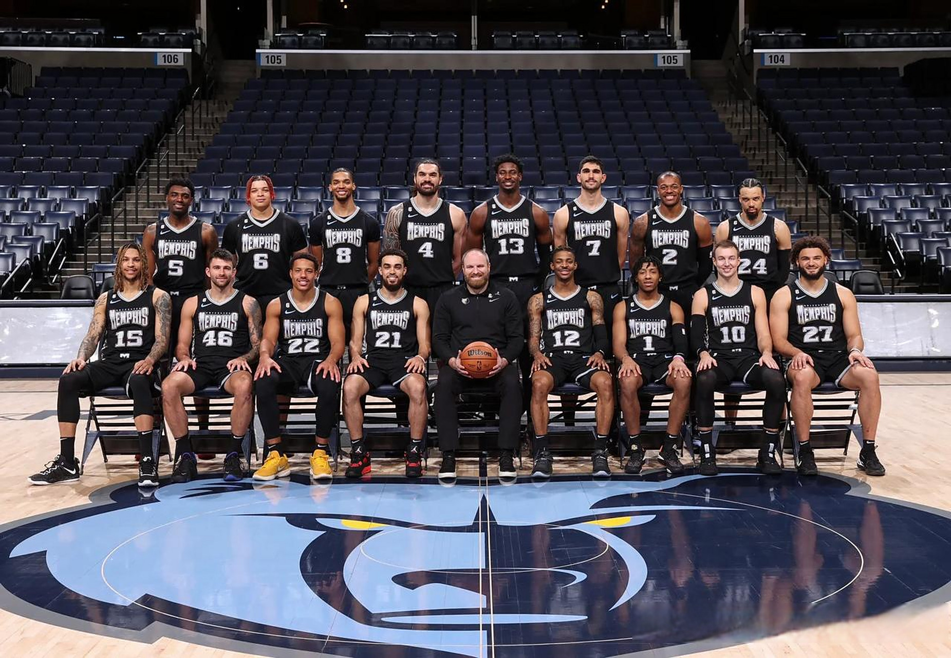 姆巴佩在皇马已有7场联赛创造5+次机会，与巴黎生涯持平（姆巴佩在皇马已达成7场联赛单场创造5+机会，追平巴黎时期纪录）