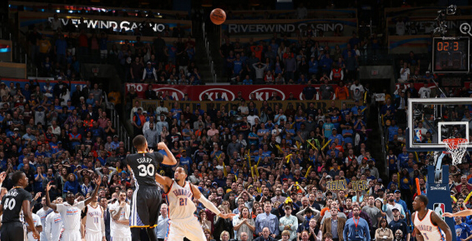 跟队记者：莱奥的问题是腹股沟炎症；米兰vs科莫可能延期进行（队记者：莱奥患腹股沟炎，米兰对科莫或将延期）