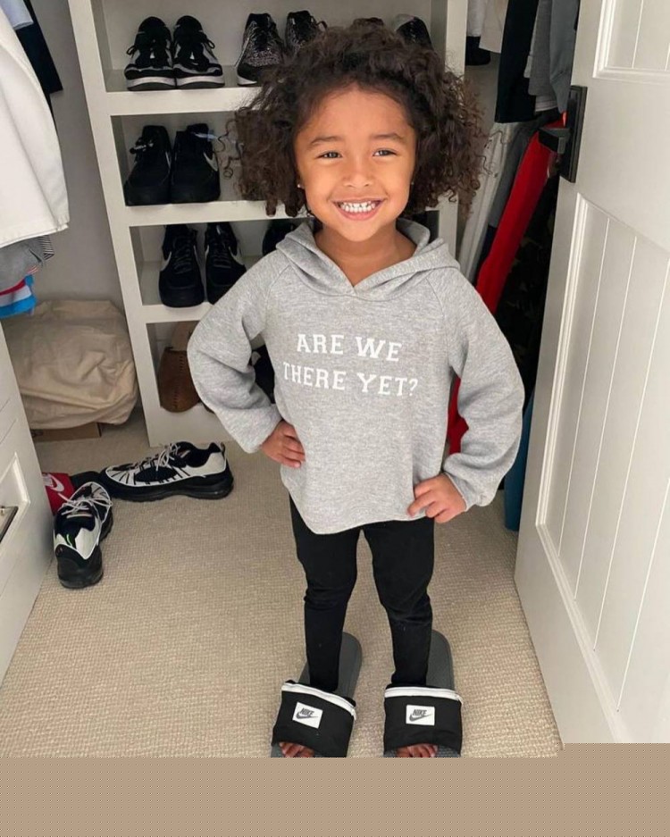 斯洛特帅位悬了？利物浦换帅传闻反转，关键战成救命稻草（斯洛特下课风波生变：利物浦否认换帅，关键一战或成转机）