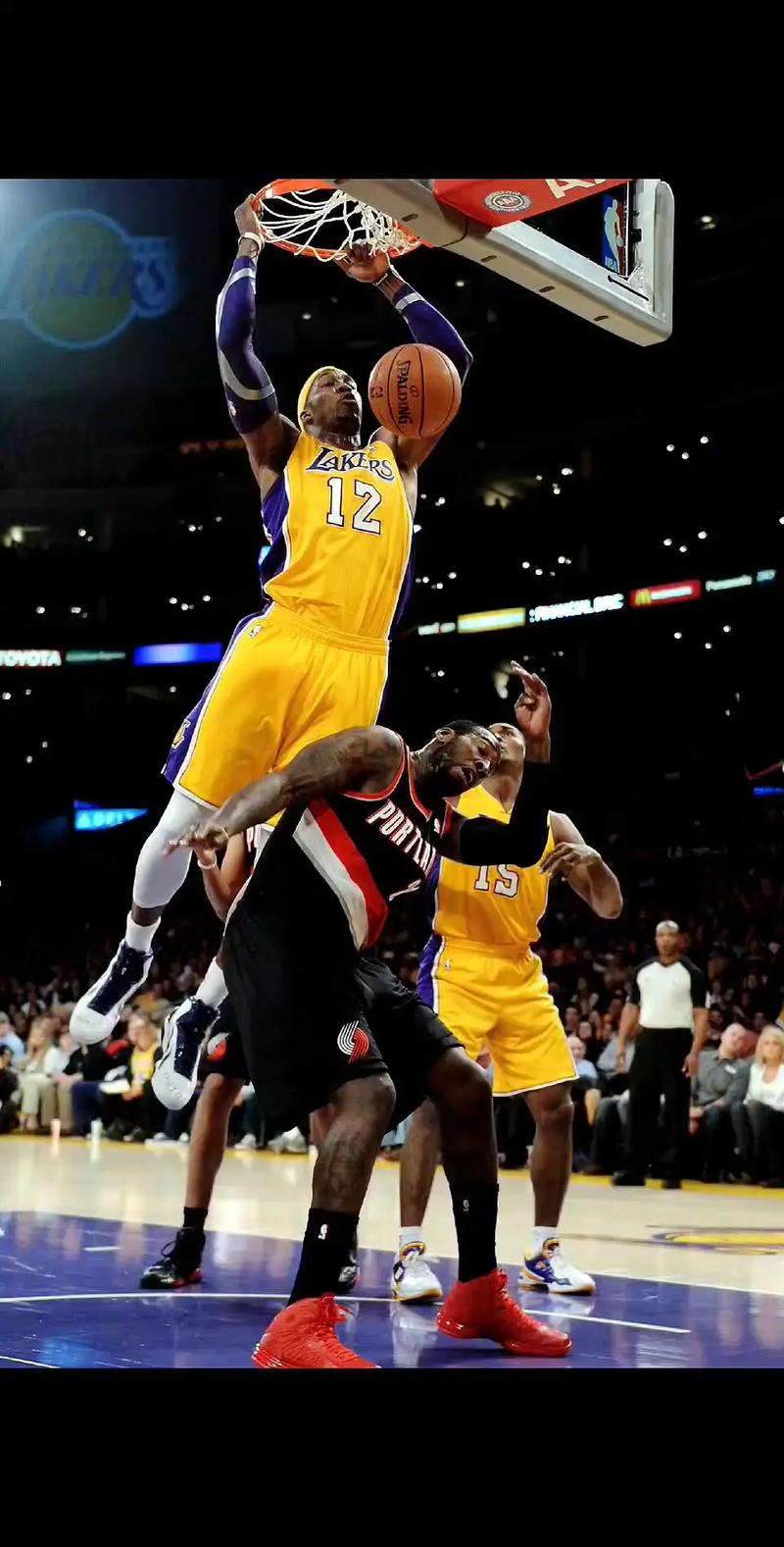 莫德里奇在对阵拉齐奥的比赛中踢满全场，Sofac...（莫德里奇对阵拉齐奥打满全场，SofaScore评分出炉）